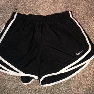 Black nike shorts